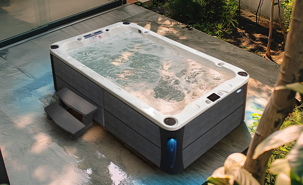 Deck Series Bakersfield hot tubs for sale